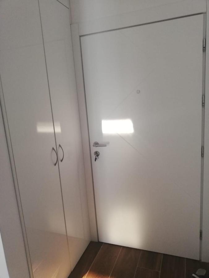 Apartmani Aida Dobra Voda Exterior foto